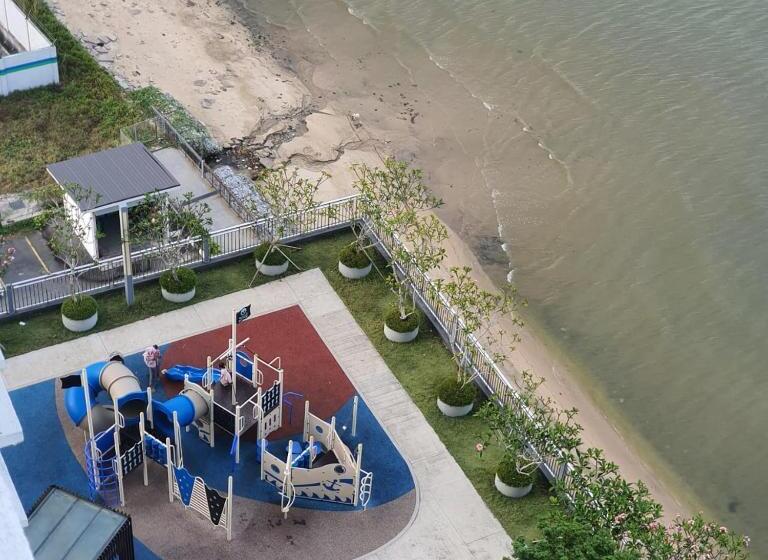 Kuantan Imperium Seaview Cityview By Avenzee