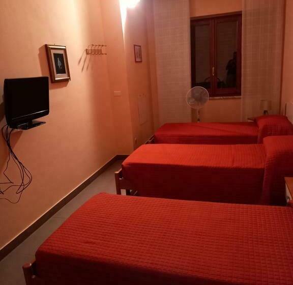 פנסיון Affittacamere Su Padru