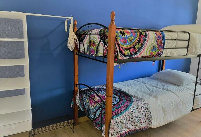 پانسیون Ateliersurf29 Guest House