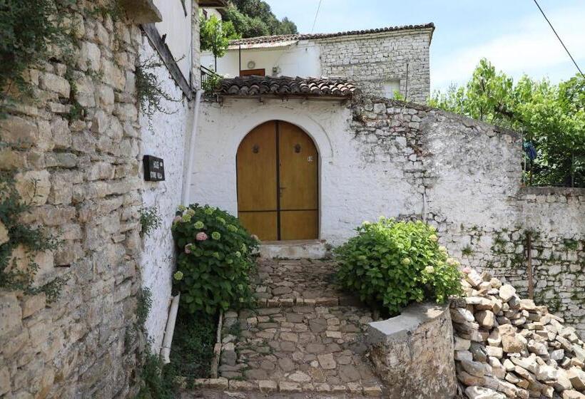 פנסיון Stone Villa Gorice