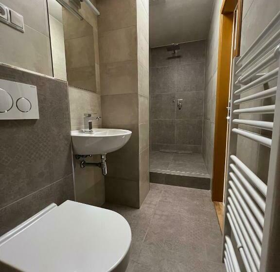 膳宿费 Vila Liberta