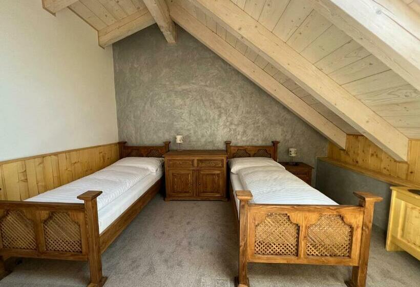 膳宿费 Vila Liberta