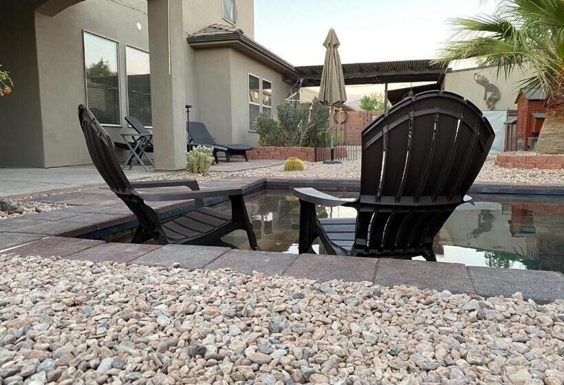 膳宿费 Zion Rv Stone Pool Inn, Pets Stay Free, Fenced In Yard, Relaxing Waterfall!