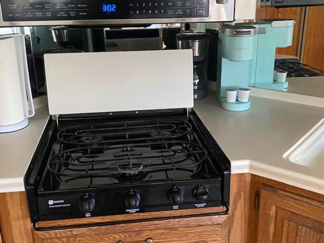 膳宿费 Zion Rv Stone Pool Inn, Pets Stay Free, Fenced In Yard, Relaxing Waterfall!