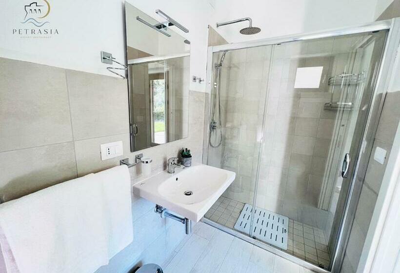 Resort Petrasia