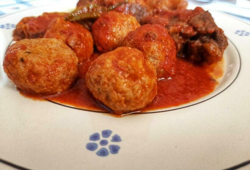 Shekhinah Bed And Breakfast Home Restaurant