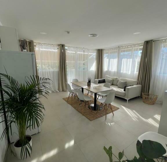 Villamartin Hotel Ghb