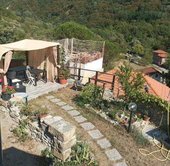 مبيت وإفطار Lotus Flower