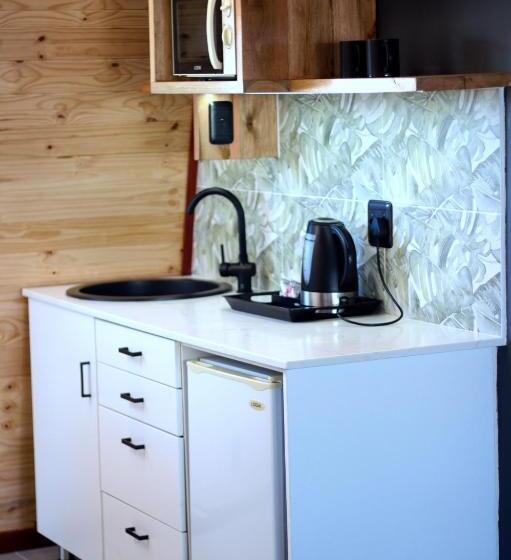 Bed and Breakfast Stratfords Guesthouse And Conference Venue