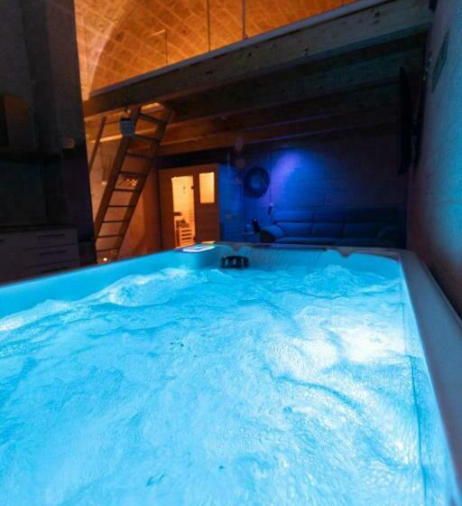 تختخواب و صبحانه Suite16 & Spa