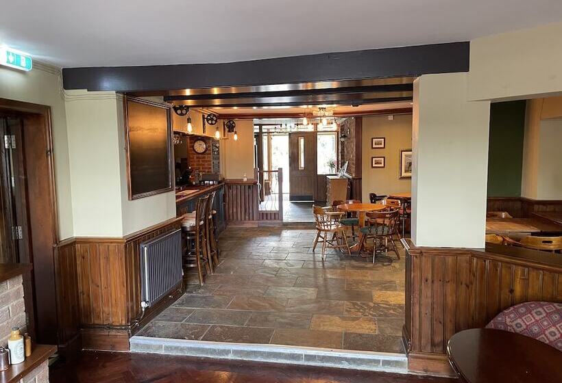 住宿加早餐  The Swan Inn