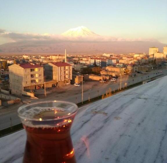 ホテル Atlihan Plus