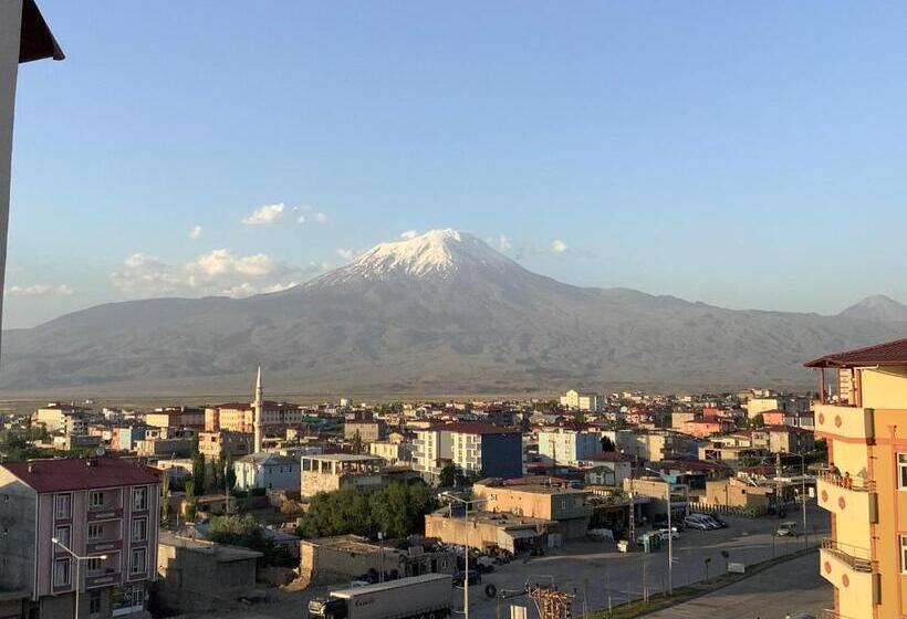 ホテル Atlihan Plus