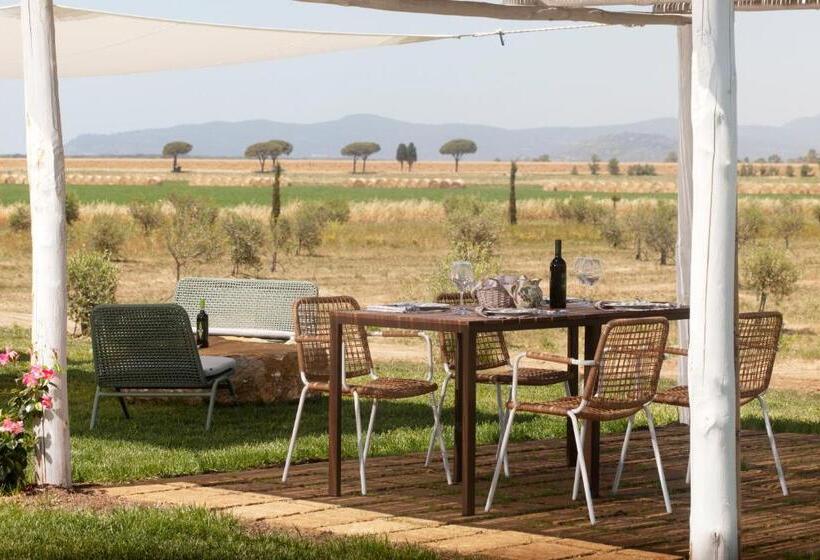 هتل Casale Oliveta