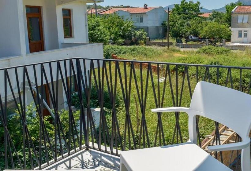 בית מלון כפרי Gökçeada Deep Breath