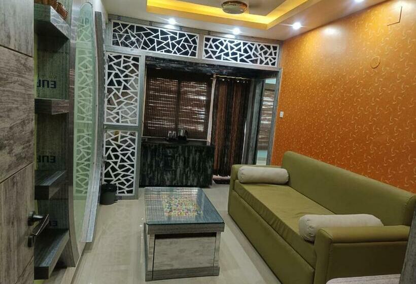 ホテル Green Heaven Shree