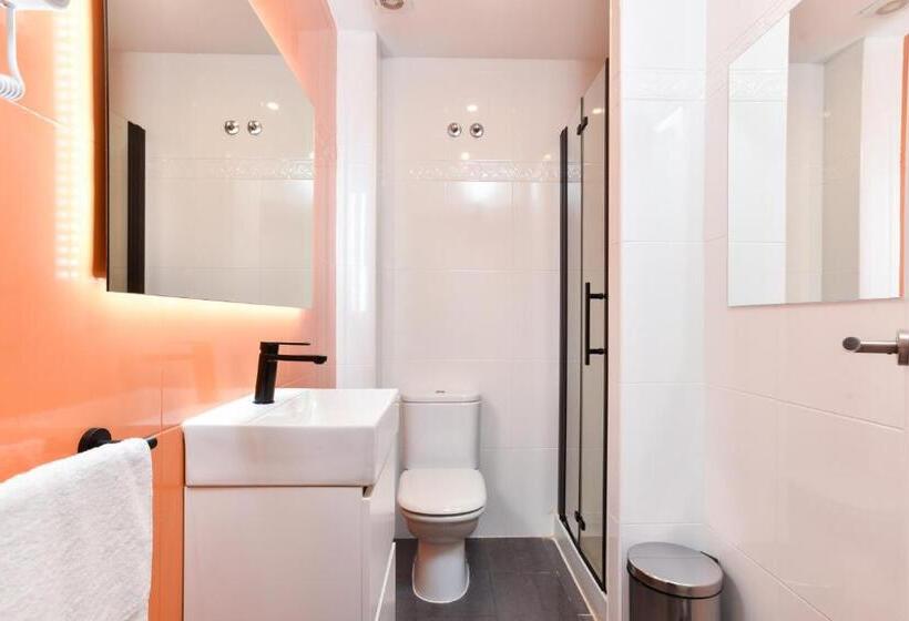 فندق Kuve Marbella