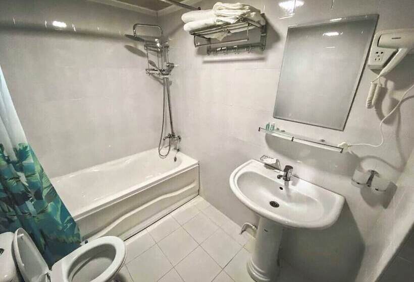 ホテル Polvon Ota