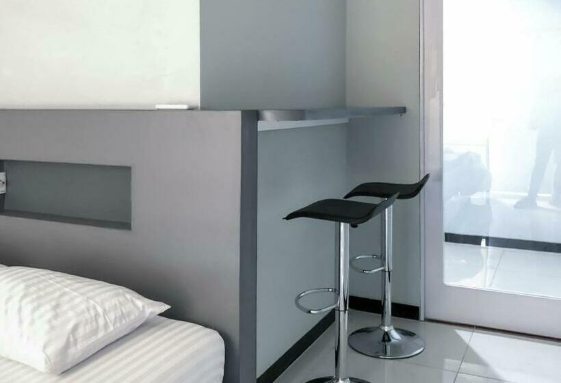 בית מלון כפרי Reddoorz Syariah At Jalan Endro Suratmin Lampung