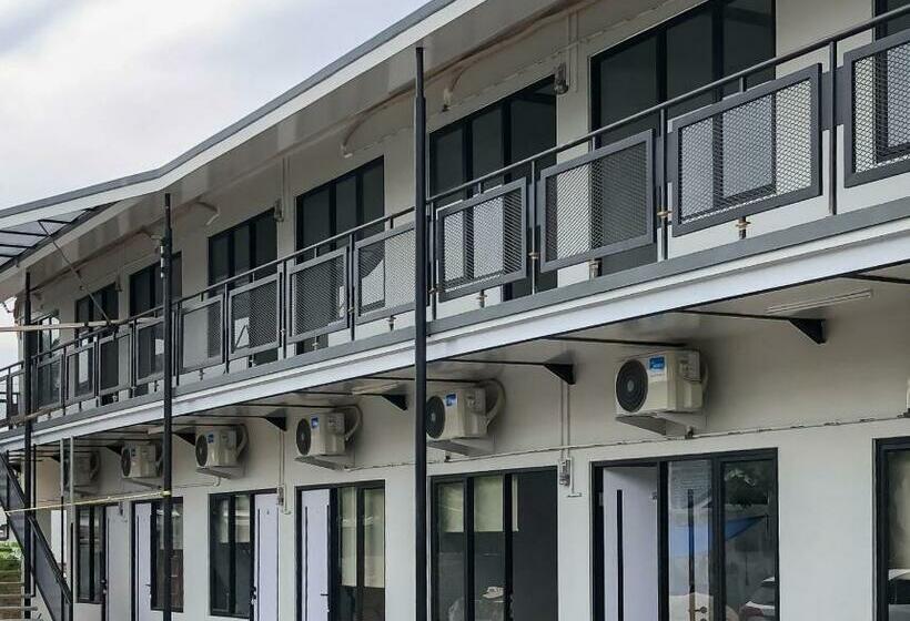 בית מלון כפרי Reddoorz Syariah At Jalan Endro Suratmin Lampung