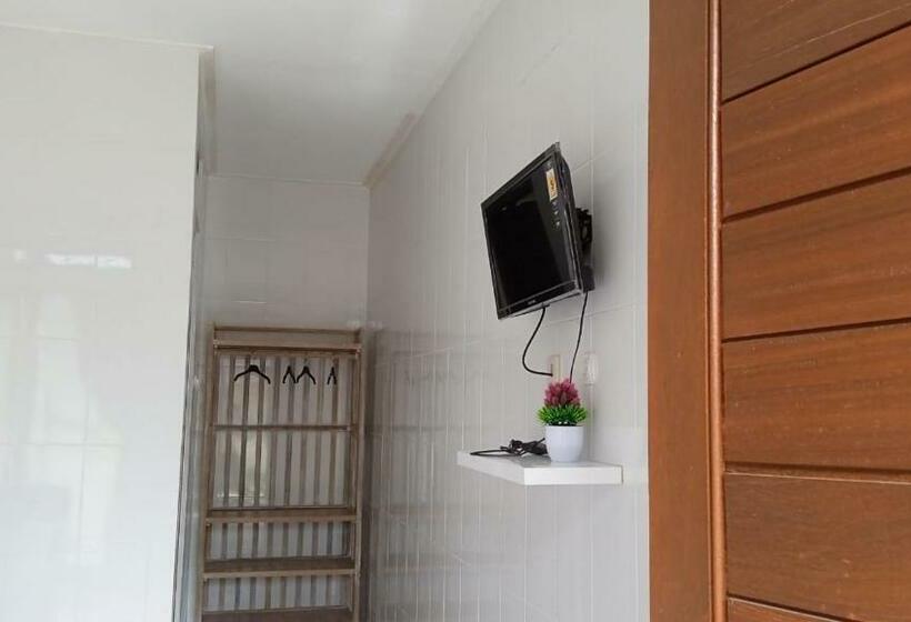 Segara Hotel & Restaurant