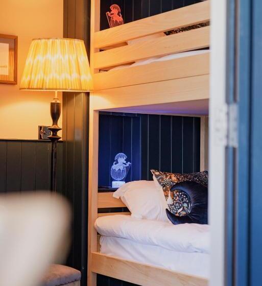 ホテル The George & Dragon