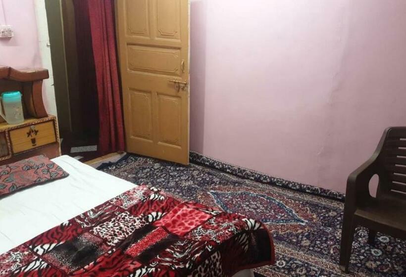 Pensão Lake Boulevard Guest House