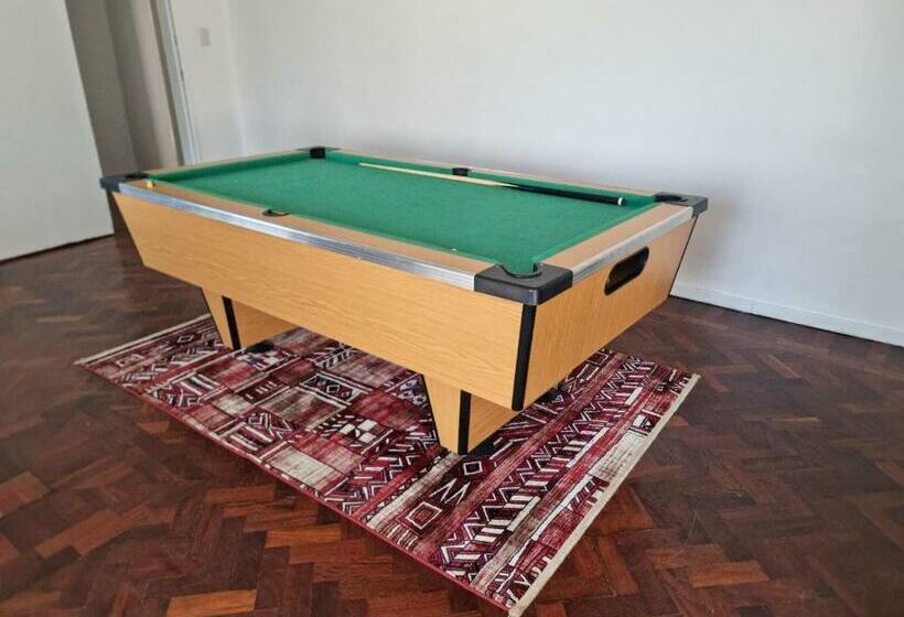 פנסיון 57 On Lorne Guesthouse