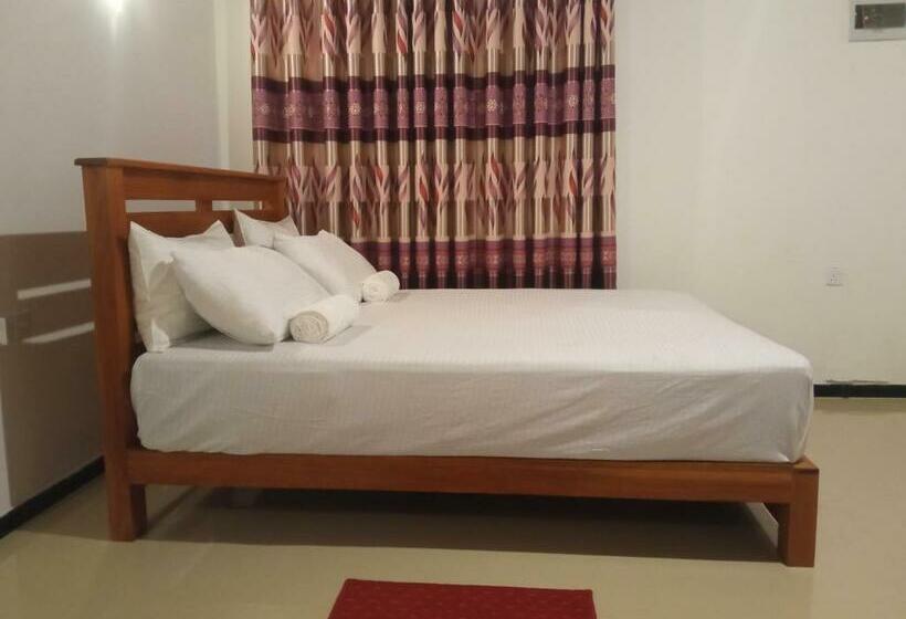 بنسيون Happy Moon