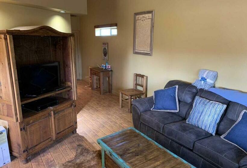 Пансион Tabasco Ranch   The Overlook