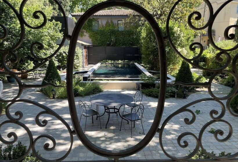 膳宿费 Villa Amara