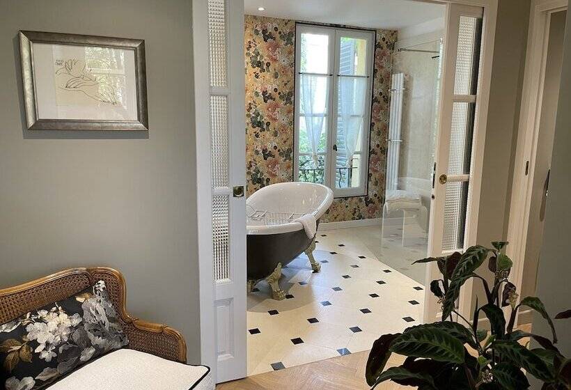 膳宿费 Villa Amara