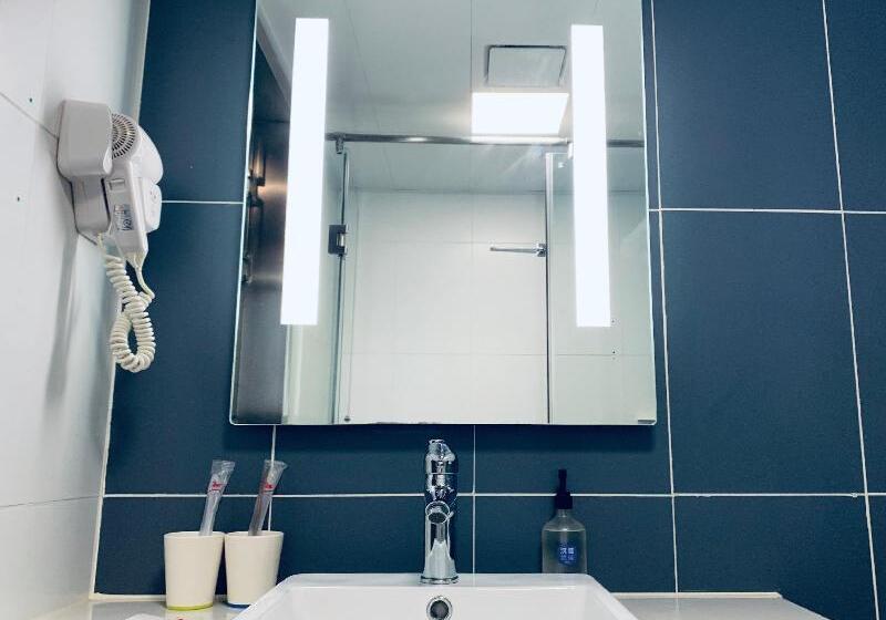 هتل Hanting  Guangzhou Sanyuanli Metro Station