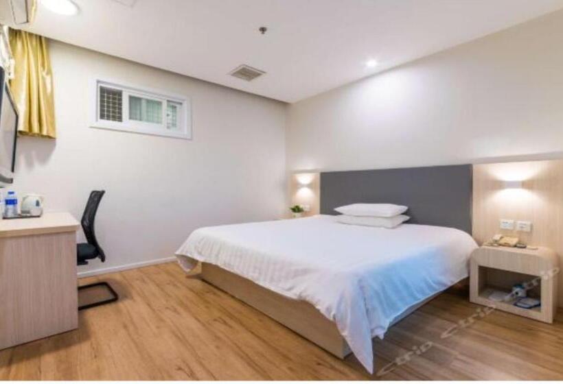 Hanting Hotel Xiamen Wenzao Metro Station