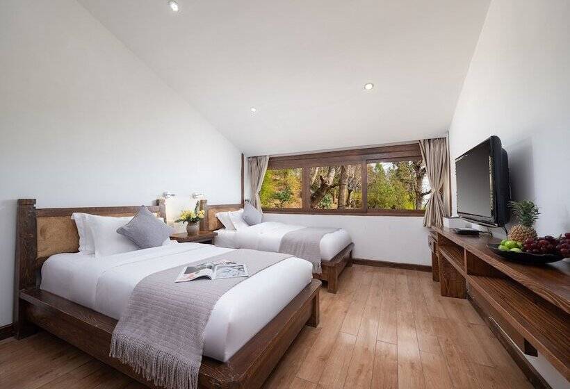 Hotel Lijiang Merry Inn