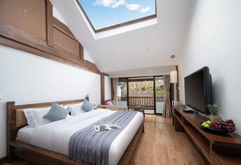 هتل Lijiang Merry Inn