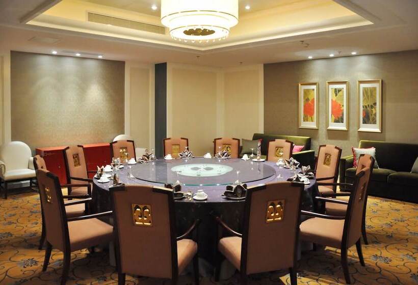 New Century Hotel Qingdao