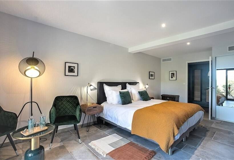 Bed and Breakfast Les Hauts Du Peireguier