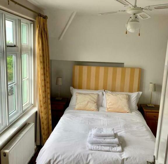 住宿加早餐  Parsnips House Bnb Glastonbury