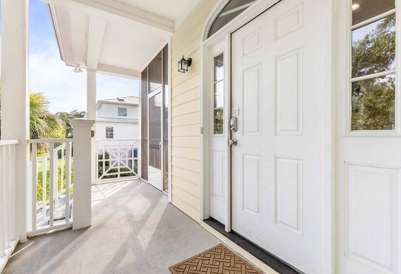 Captain Champs Castaway