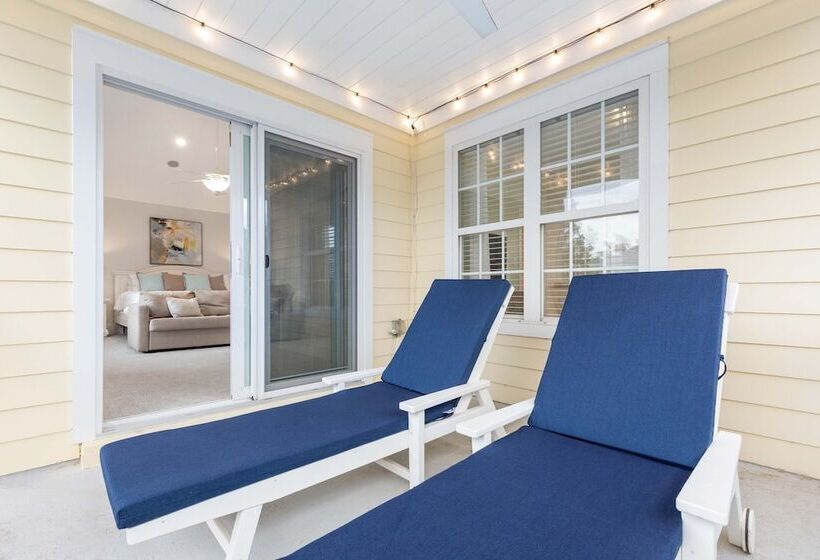 Captain Champs Castaway