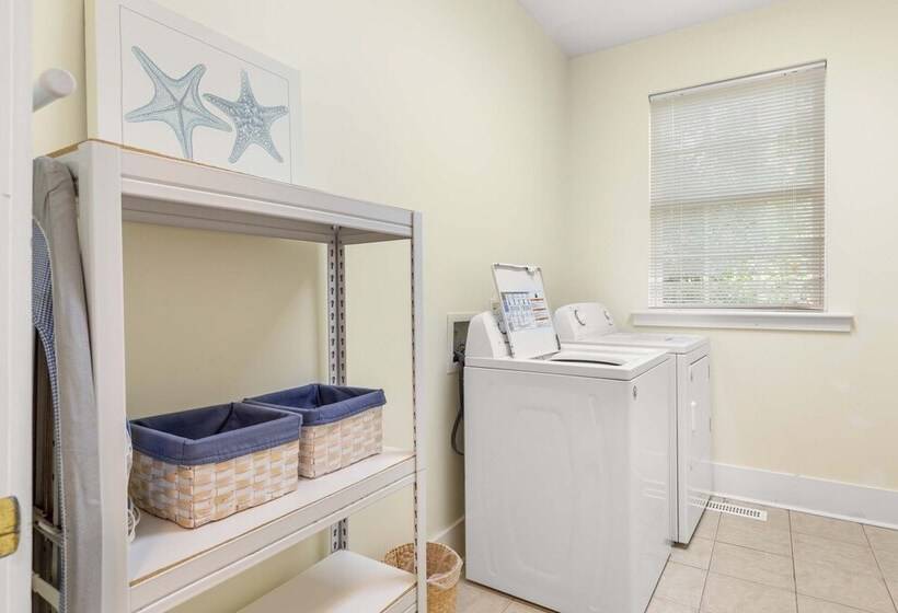 Captain Champs Castaway