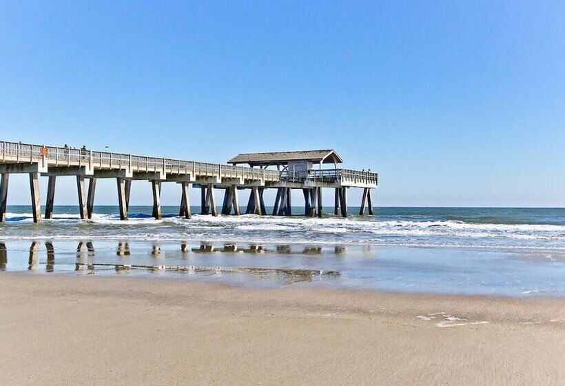 Latitude Adjustment A