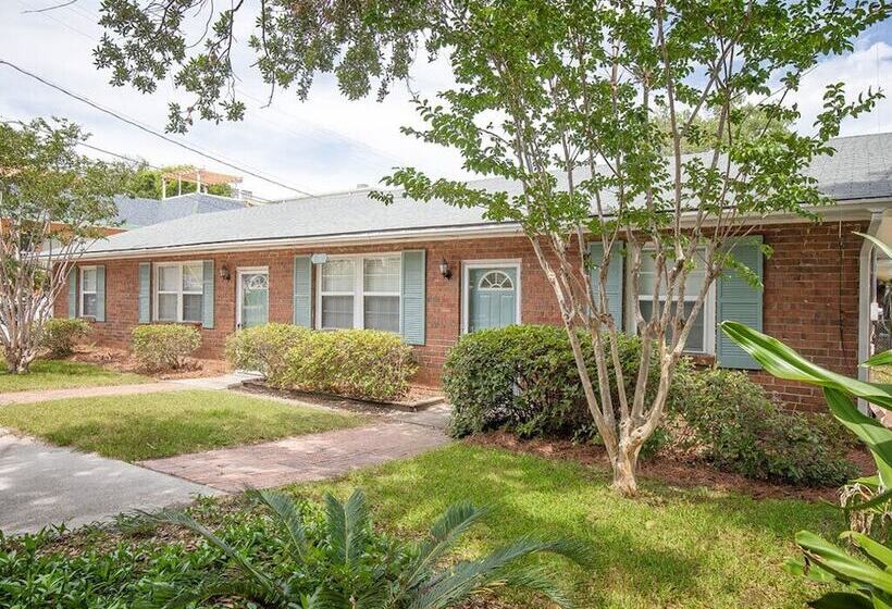 Latitude Adjustment A