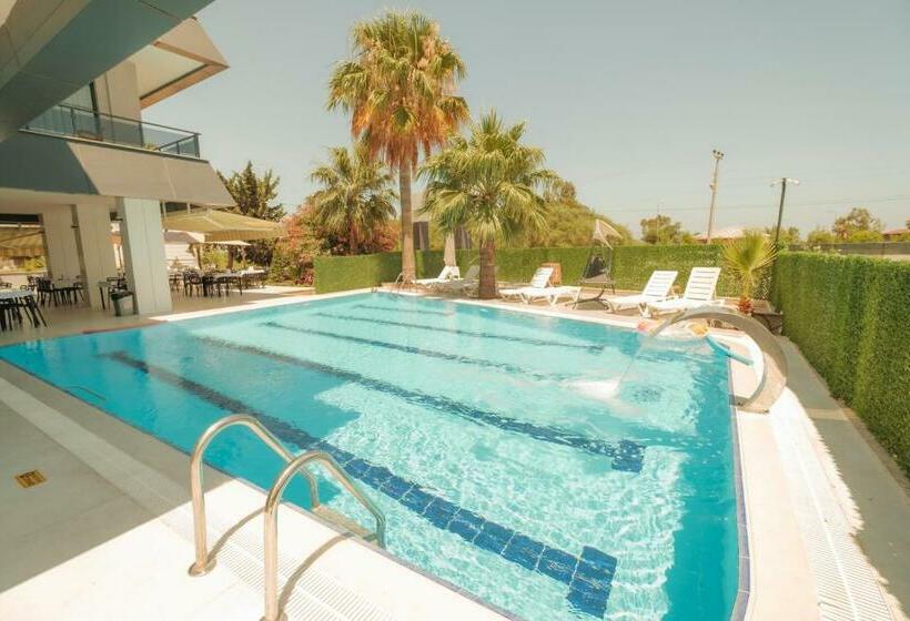 Palmi̇la Buti̇k Otel