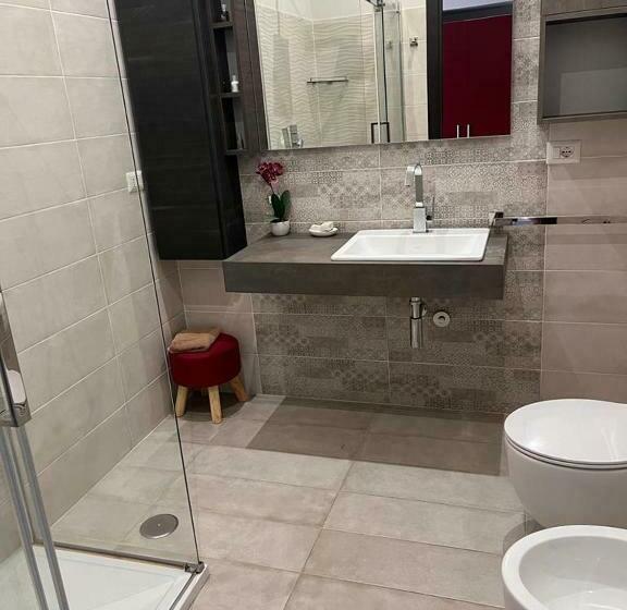 膳宿费 La Piazzetta Anzio