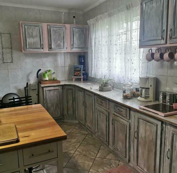 펜션 Vesa Guesthouse