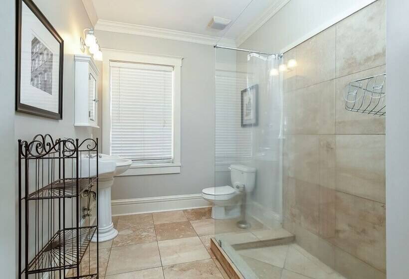 Southern Belle Parlor