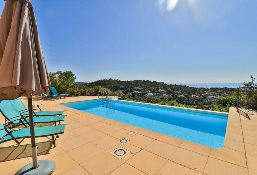 Villa Marly Mit Meerblick Und Pool