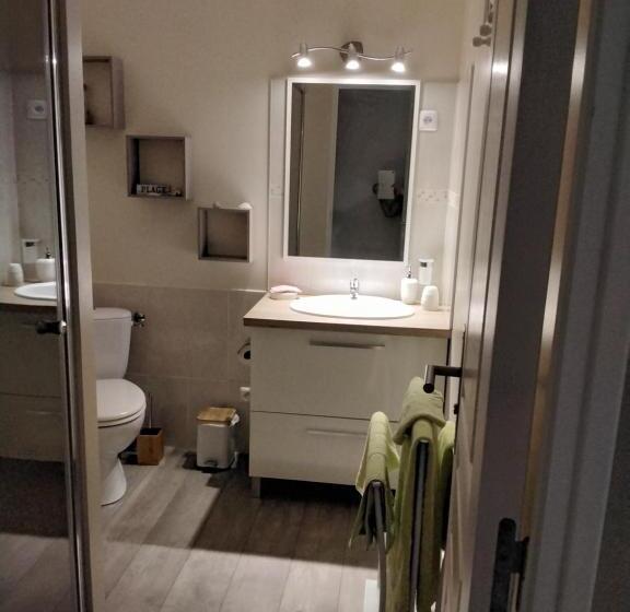 住宿加早餐  Les Chambres D Hôtes Du Port De Loguivy De La Mer